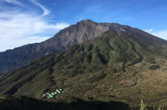 5 Days Mount Meru Trek Climb